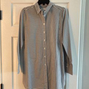 Womens  14th Union  Grey/white  long blouse.Size Small